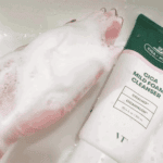 VT Cosmetics Cica Mild Foam Cleanser 300ml - Image 2